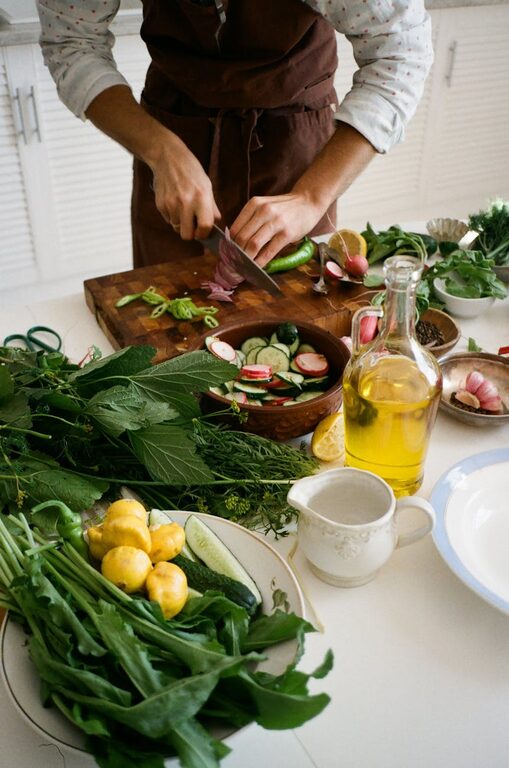 How to Plan Balanced Meals Without Stress: A Simple Guide